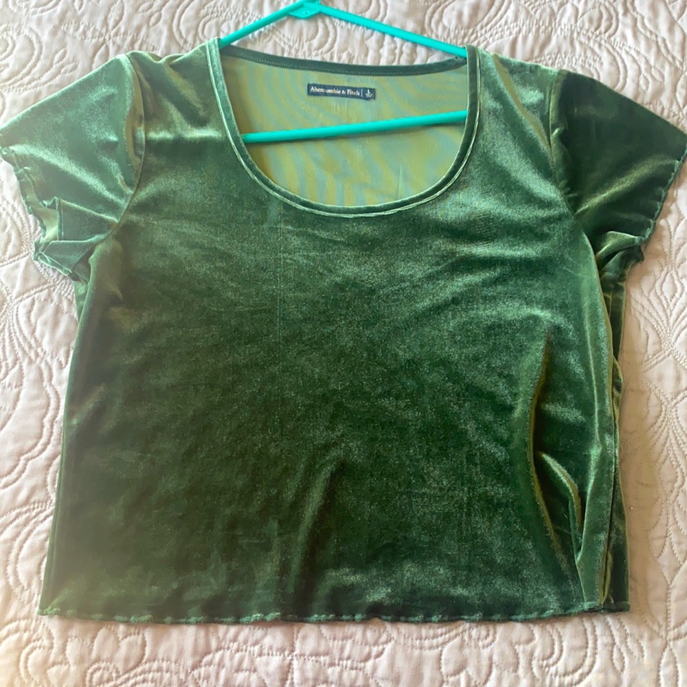 Abercrombie green velvet tee